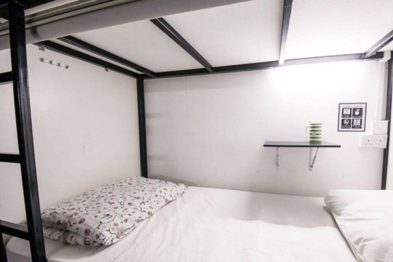 Plush Pods Hostel Szingapúr Kültér fotó