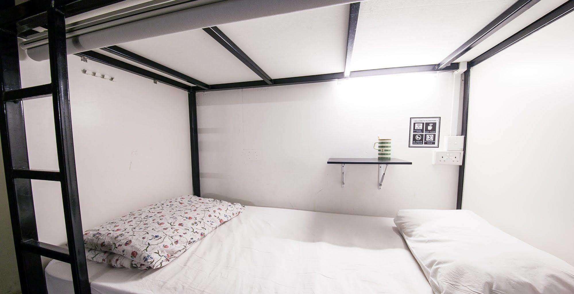 Plush Pods Hostel Szingapúr Kültér fotó