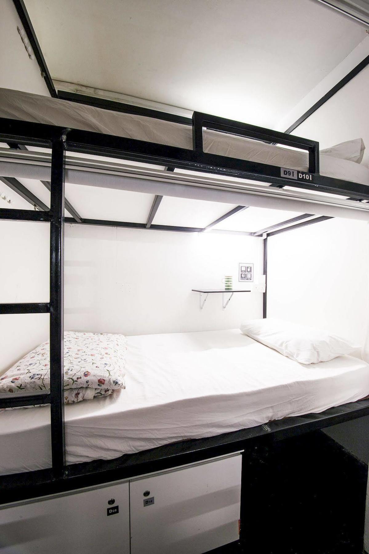 Plush Pods Hostel Szingapúr Kültér fotó