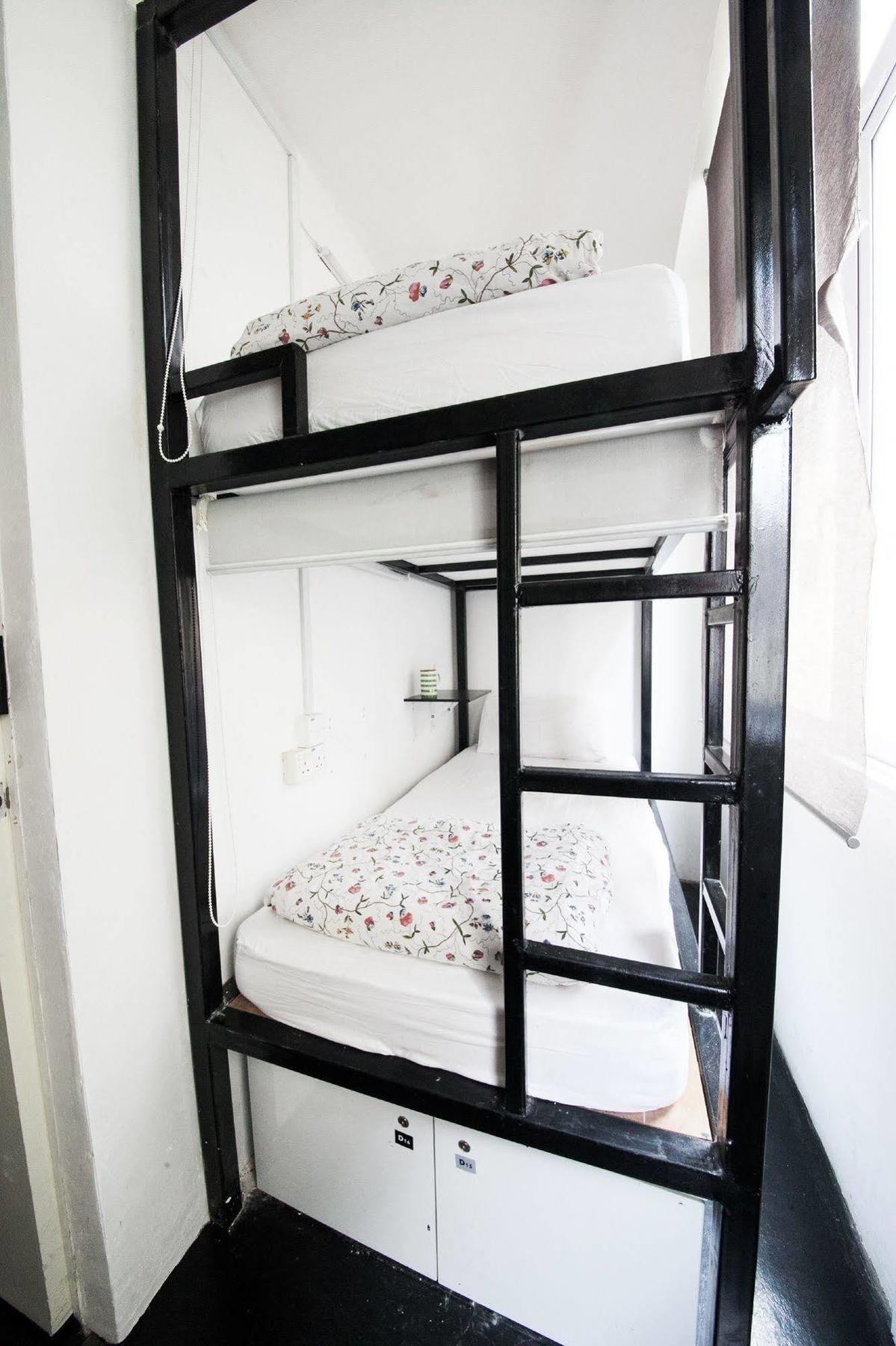 Plush Pods Hostel Szingapúr Kültér fotó
