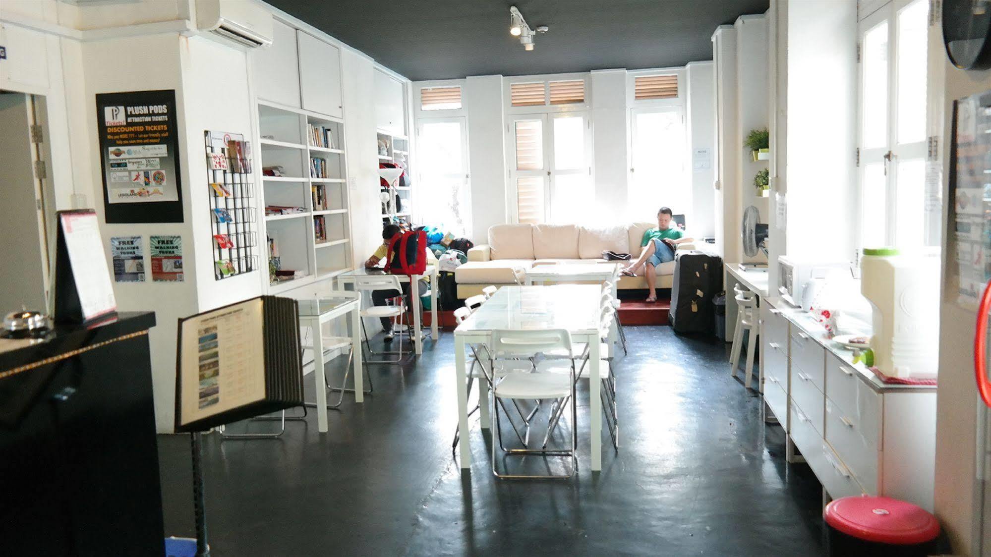 Plush Pods Hostel Szingapúr Kültér fotó